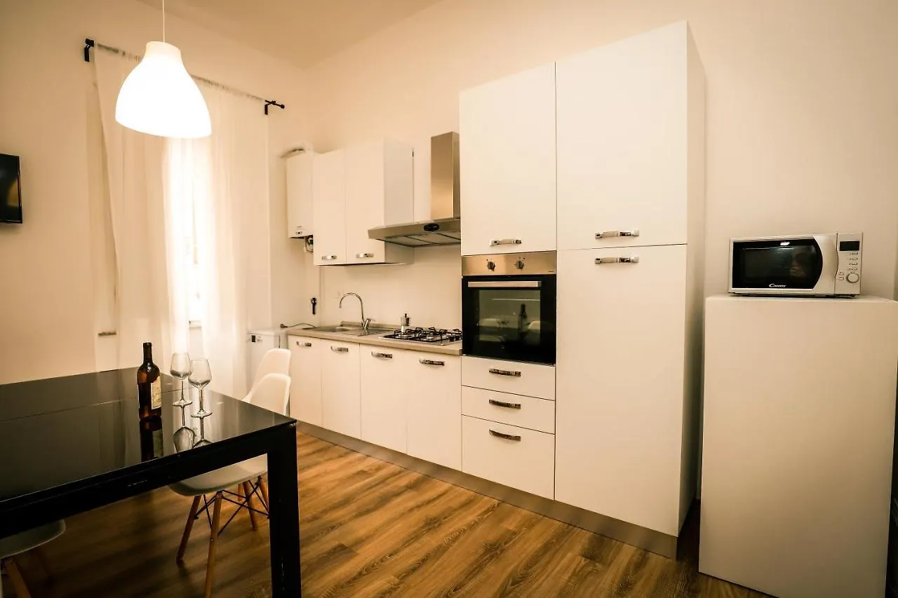 Hostly - Nicole Apartment Pontedera - 2Br In Full Center 0*,