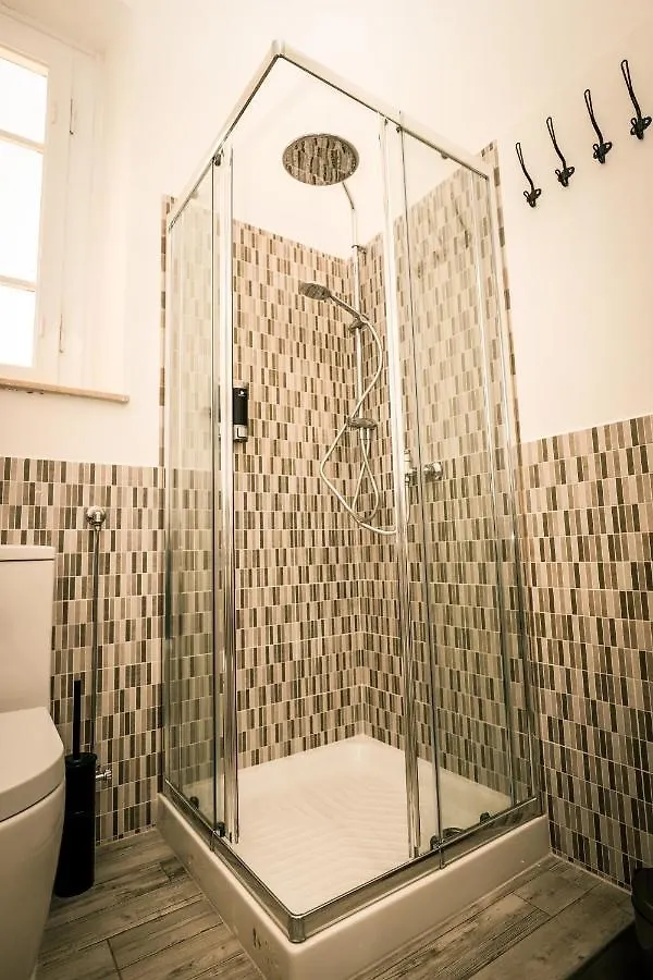 Hostly - Nicole Apartment Pontedera - 2Br In Full Center Italy