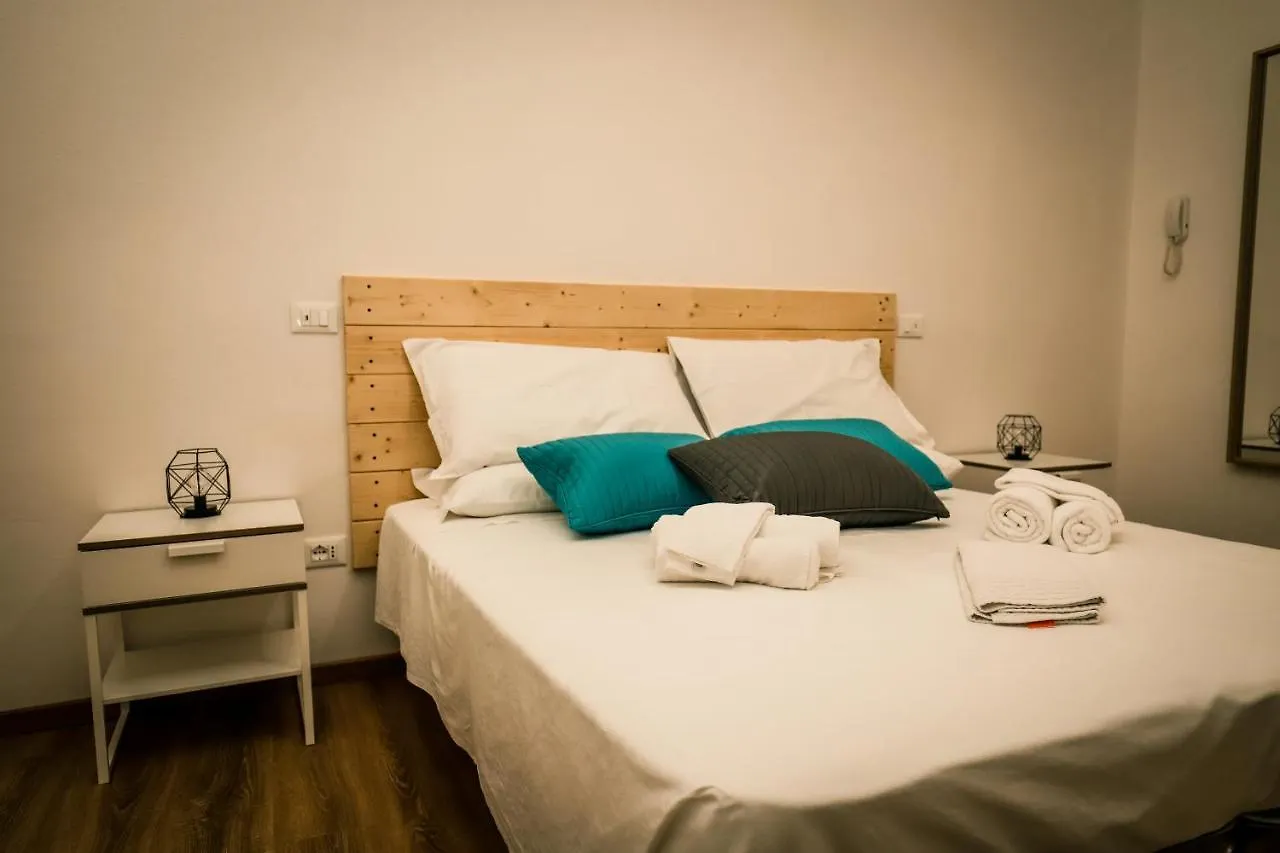 Hostly - Nicole Apartment Pontedera - 2Br In Full Center Italy